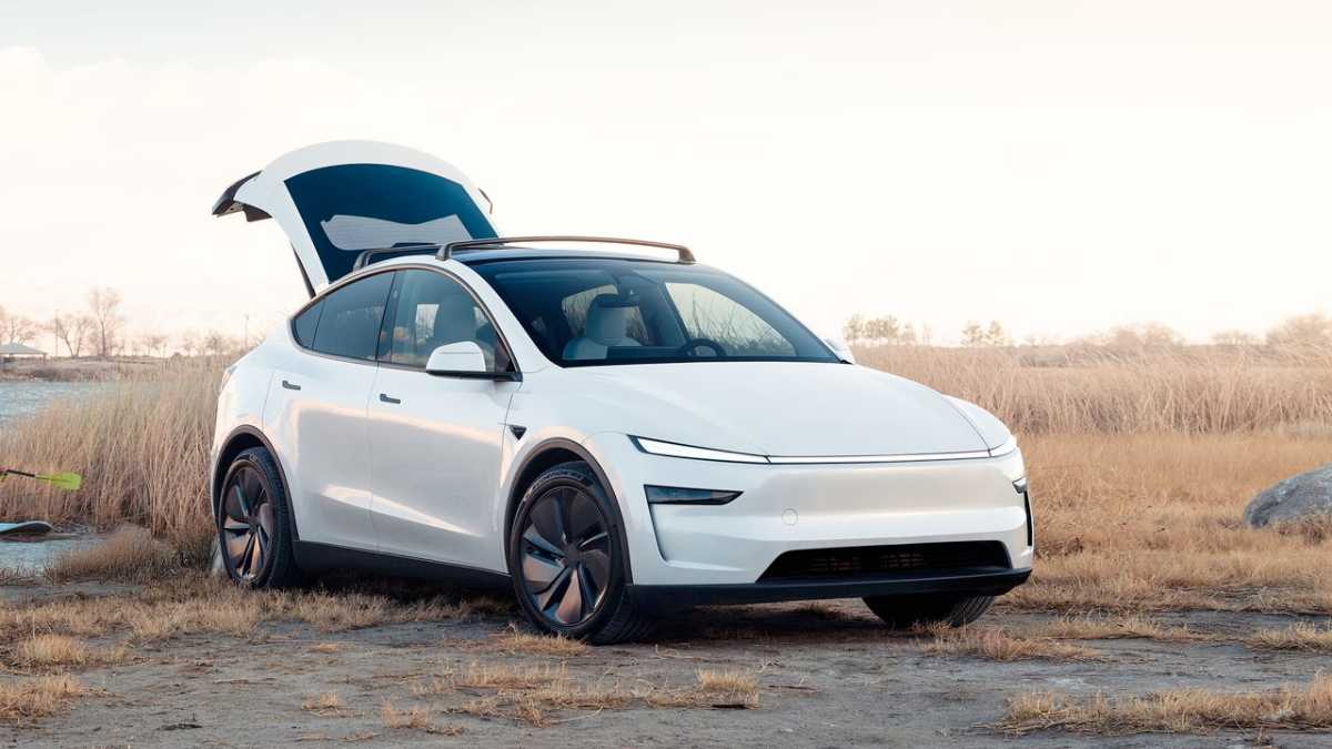 Tesla Model Y Tesla Model Y