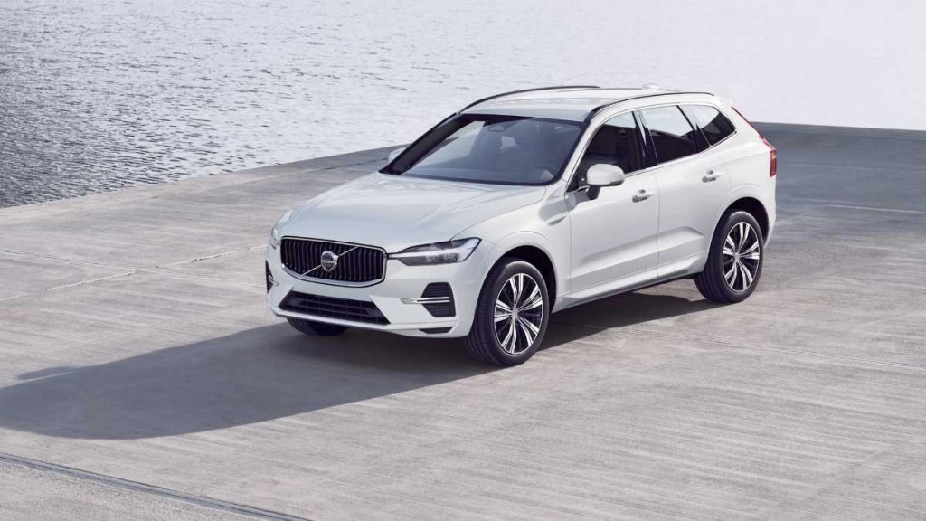 Volvo’s best-seller XC60 is to be launched on August 1: What to expect?