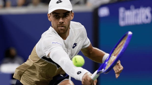 In the third set, he was broken twice and went 4-0 down before calling for a medical timeout. (Photo Source: Associated Press)