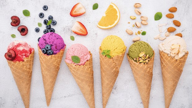 Gone are the days when soft serve cones and orange stick lollies ruled the streets. The modern dessert scene now offers a wider and more exciting range, as gelatos and sorbets have now become crowd favourites. Their different fruit-based flavours make them popular, especially among vegans and those who can’t have dairy. But have you ever wondered what makes gelato different from ice cream? Or which of them contributes to a higher calorie count? Scroll through to find out! (Photo Source: Pexels)