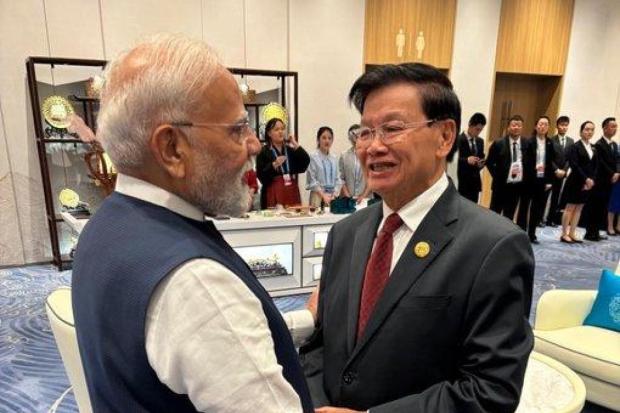 PM Narendra Modi met the President of Lao PDR, Mr. Thongloun Sisoulith, on the sidelines of the Tianjin SCO Summit.  (Image Source: X/@narendramodi)