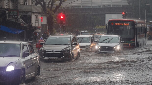  Dadar Tram Termius, also known as Dadar TT, got waterlogged once again as heavy downpour disrupted road connectivity in the Dadar East area of Mumbai. (Photo Source: Indian Express)