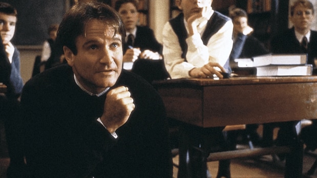 “No matter what people tell you, words and ideas can change the world.” Fitting his portrayal of John Keating in the Dead Poets Society, Robin Williams was a strong believer in the transformative power of words. (Photo Source: Official Instagram handle @TheRobinWilliams)