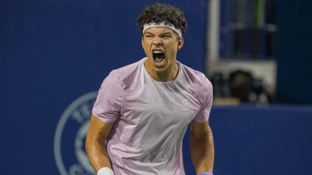 All-American showdown: Ben Shelton defeated fellow American Taylor Fritz 6-4, 6-3 in an all-American men’s semifinal, becoming the youngest American to reach a Masters 1000 final since Andy Roddick in 2004. Shelton’s dynamic power and creativity sent him into the Toronto final, sparking hopes of a new era for U.S. men's tennis. (Photo Source: Official Instagram handle of the tournament @nbotoronto)