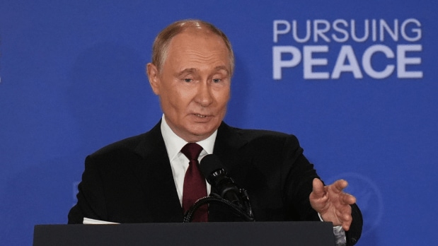  In public remarks, Putin cautioned Ukraine and European nations not to obstruct peace efforts, emphasising regional responsibility while maintaining Russia’s stance on territorial issues. (Photo Source: Associated Press)