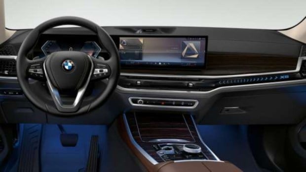 BMW X5 interiors