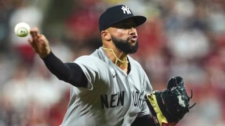 What is Devin Williams’ net worth? Internet is angry as Williams’ costly late-game mistake adds to Yankees’ extra-innings heartbreak