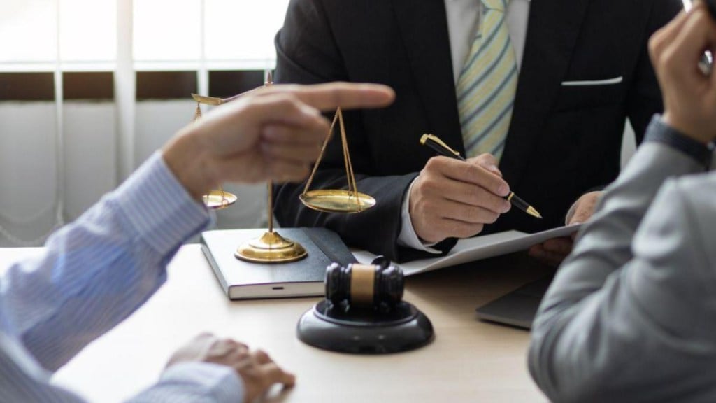 Indian Legal Firms and Lawyers Find New Opportunities in the UAE and Saudi Arabia. (Image Source: Canva)