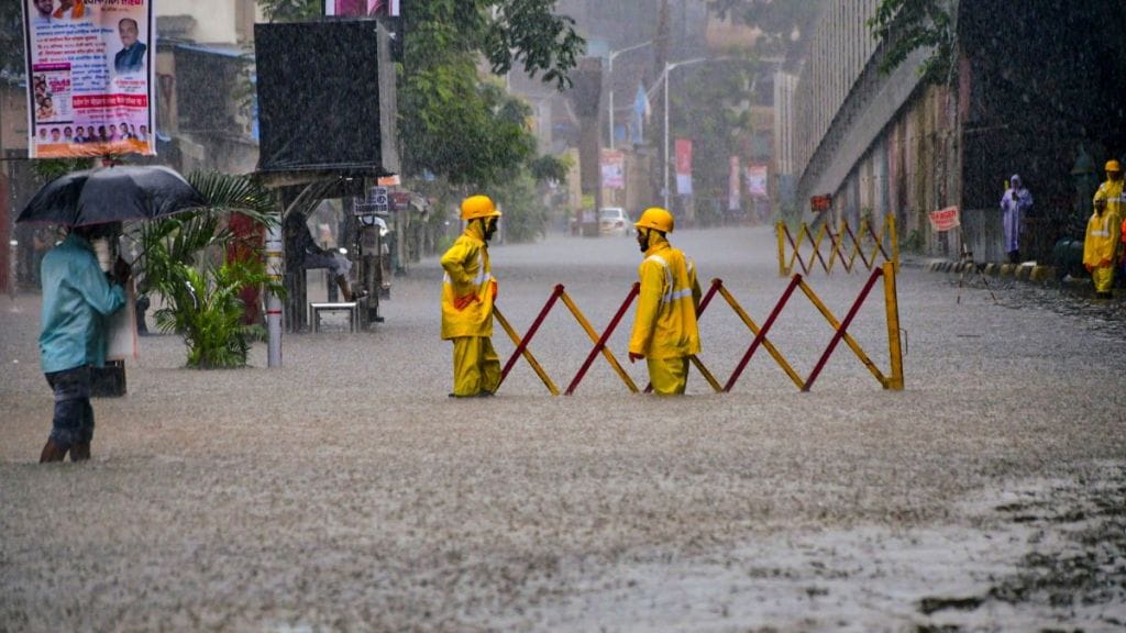 High tide in Mumbai today, live news Mumbai, IMD