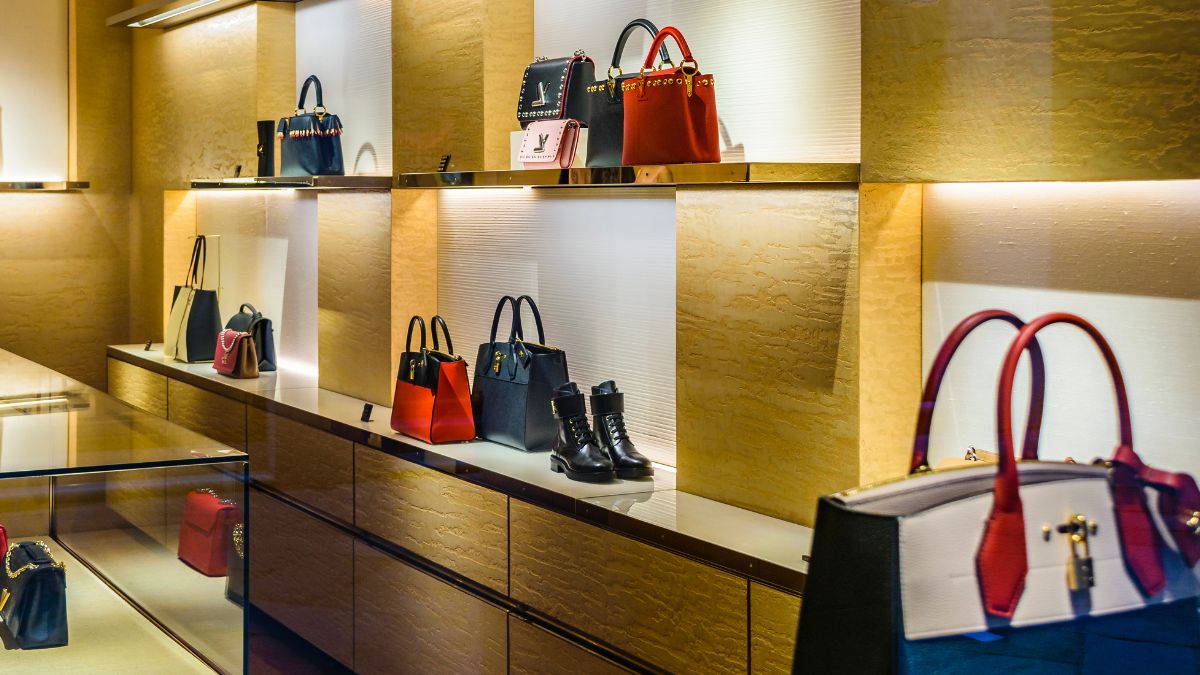 hermes birkin bag chanel lv stocks gold