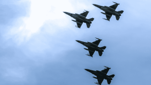 Hindustan Aeronautics share price today, August 20
