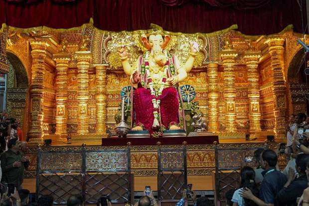  The Lalbaugcha Raja idol, made under the Lalbaugcha Raja Sarvajanik Ganeshotsav Mandal since 1934, continues to be one of the most visited Ganaptai pandals in Mumbai. (Photo source: (Photo source: PTI)