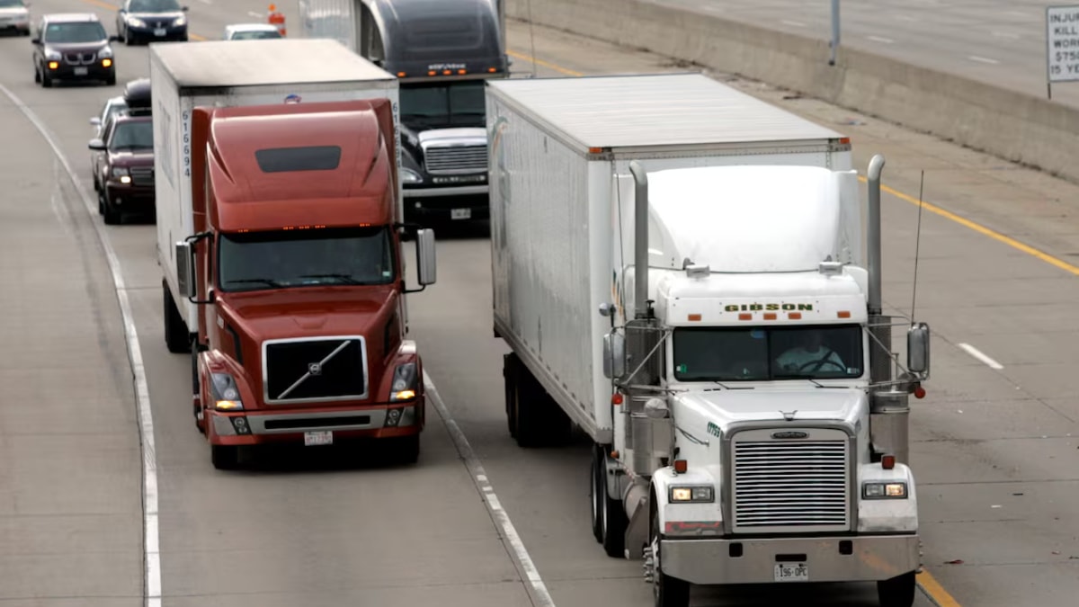 No work visas for foreign truck drivers in US