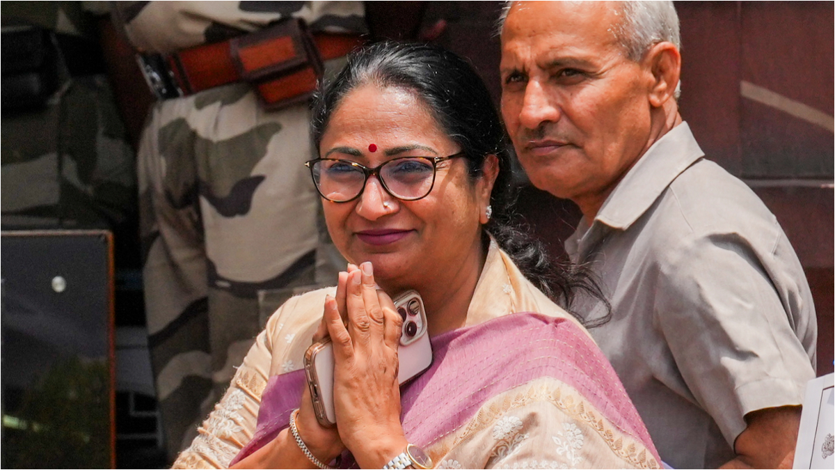 Ruckus at Delhi event as CM Rekha Gupta makes first public appearance since attack; one held (Image: PTI) Ruckus at Delhi event as CM Rekha Gupta makes first public appearance since attack; one held (Image: PTI)