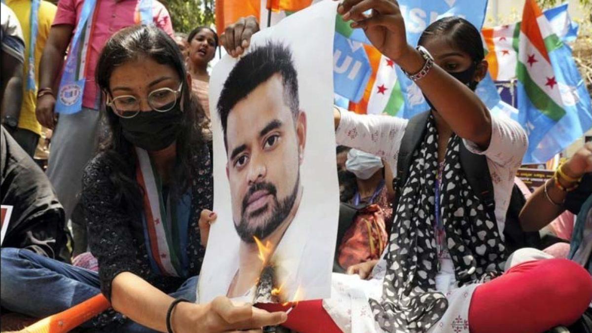 Prajwal Revanna, gowda family, who is prajwal revanna, prajwal revanna news today, Prajwal Revanna, sexual abuse, Bengaluru, rape case, JD(S) leader, prajwal revanna sex scandal Prajwal Revanna, gowda family, who is prajwal revanna, prajwal revanna news today, Prajwal Revanna, sexual abuse, Bengaluru, rape case, JD(S) leader, prajwal revanna sex scandal