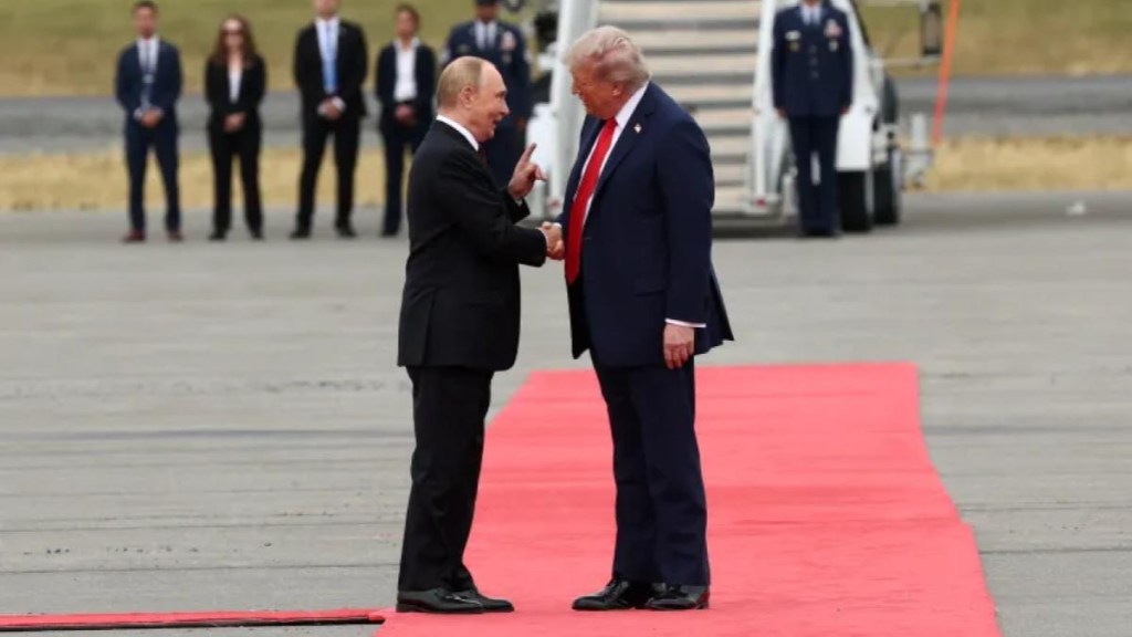 Putin VIP treatment - Alaska summit Putin VIP treatment - Alaska summit