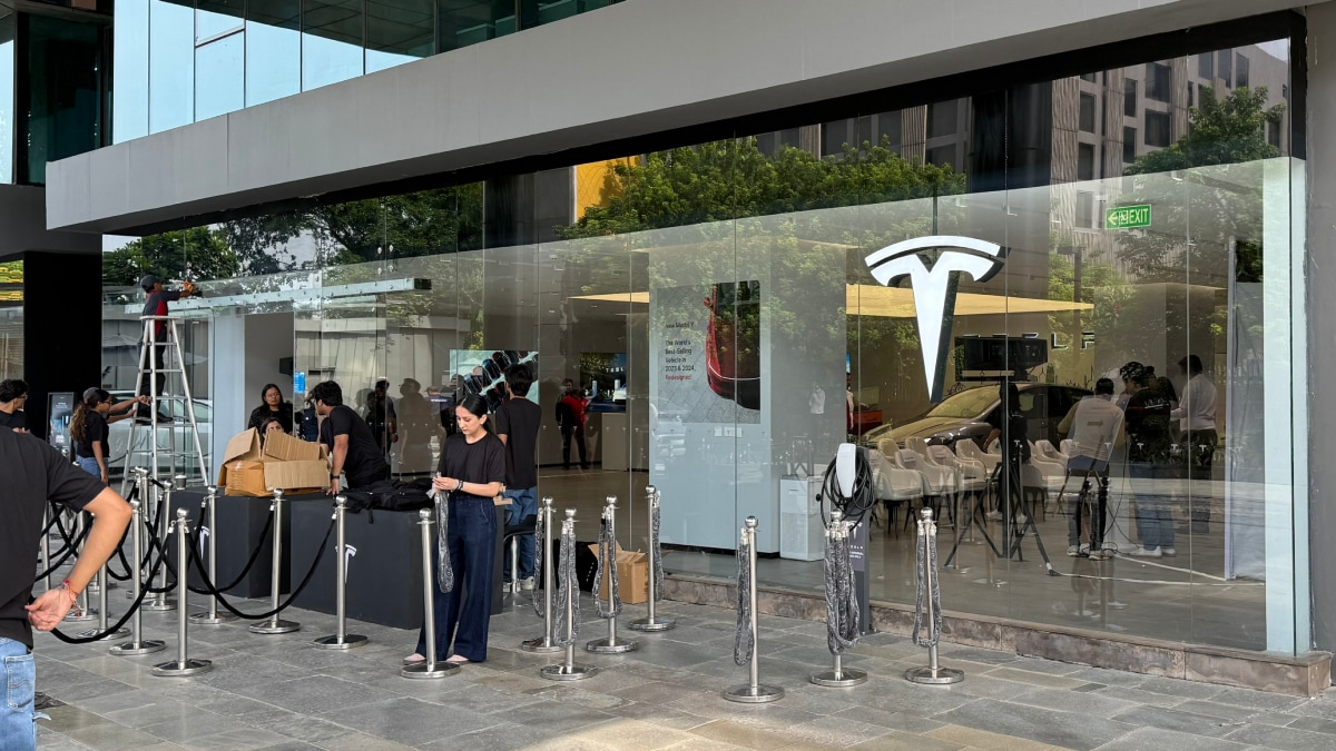 Tesla showroom Delhi