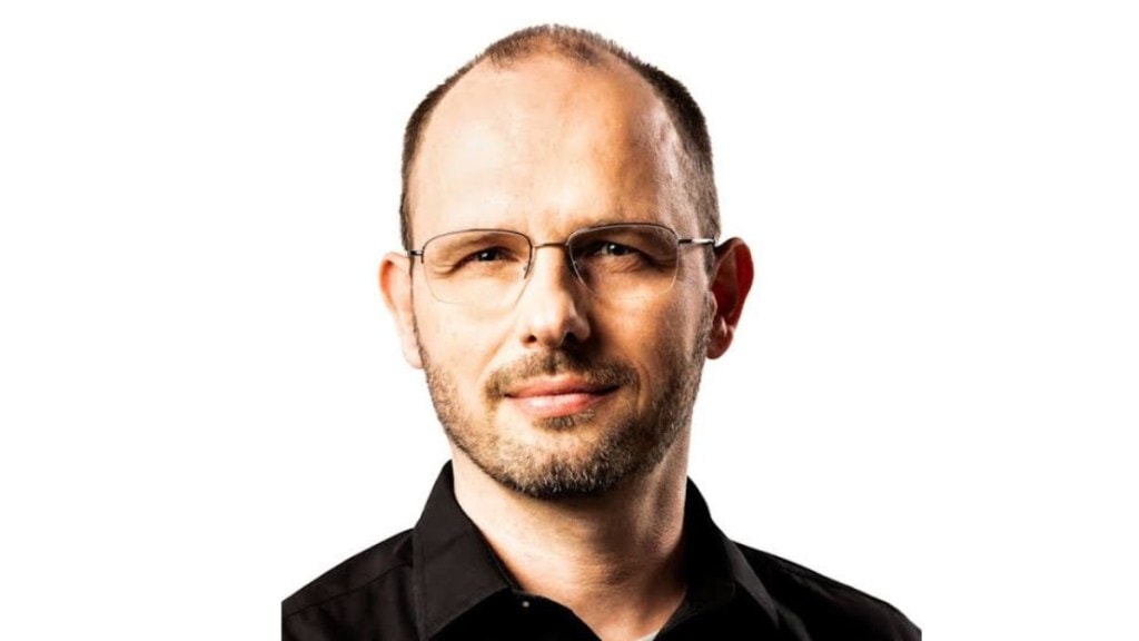 'Embrace AI or quit your job': GitHub CEO warns software engineers amid layoff fears