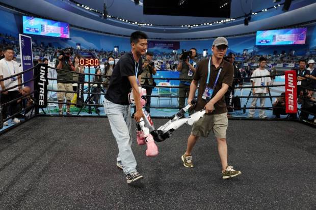  Ticket sales ranged between 128 yuan to 580 yuan, drawing packed spectators. (Photo source: Reuters)