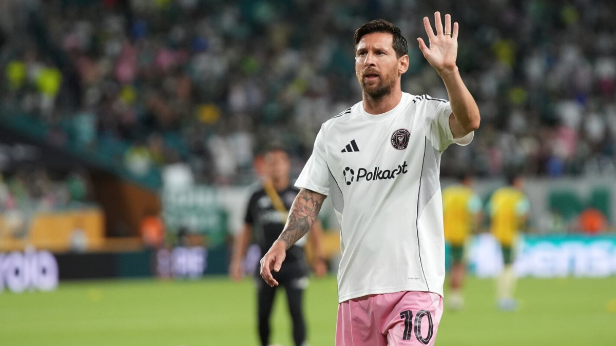Messi’s Kerala visit cancelled: Argentina team official blames Kerala government for 'contract breach' Messi’s Kerala visit cancelled: Argentina team official blames Kerala government for 'contract breach'