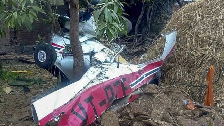 Training aircraft crash-lands near Baramati Airport in Pune Training aircraft crash-lands near Baramati Airport in Pune