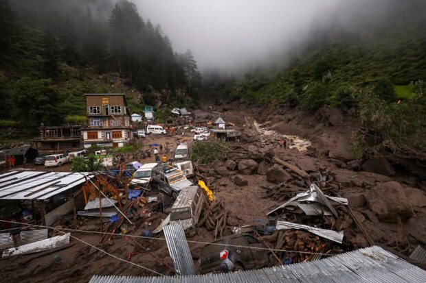 Debris and wreckage of vehicles at an affected area following a cloudburst in Kishtwar district, Jammu and Kashmir. (Image source: PTI)
