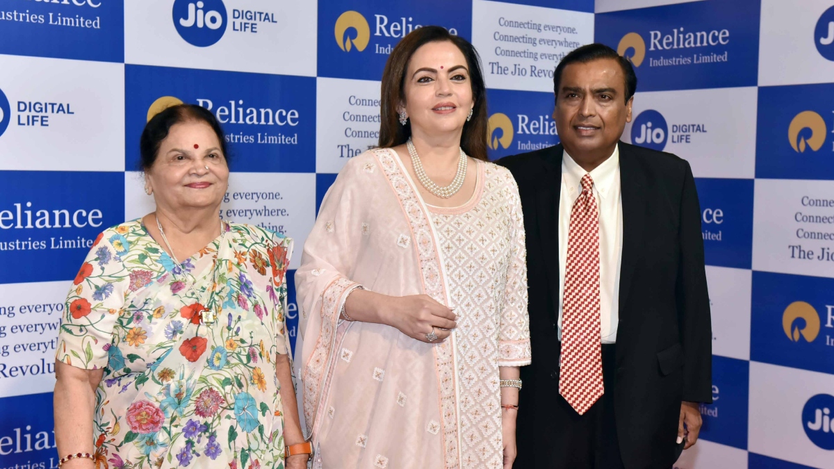 Mukesh and Anil Ambani's mother, Kokilaben, admitted to HN Reliance Hospital in Mumbai Mukesh and Anil Ambani's mother, Kokilaben, admitted to HN Reliance Hospital in Mumbai