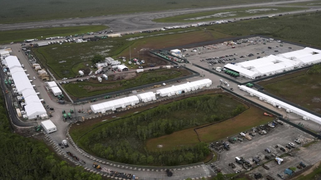 Judge orders shutdown of Florida’s ‘Alligator Alcatraz’ detention centre over Environmental violations Judge orders shutdown of Florida’s ‘Alligator Alcatraz’ detention centre over Environmental violations