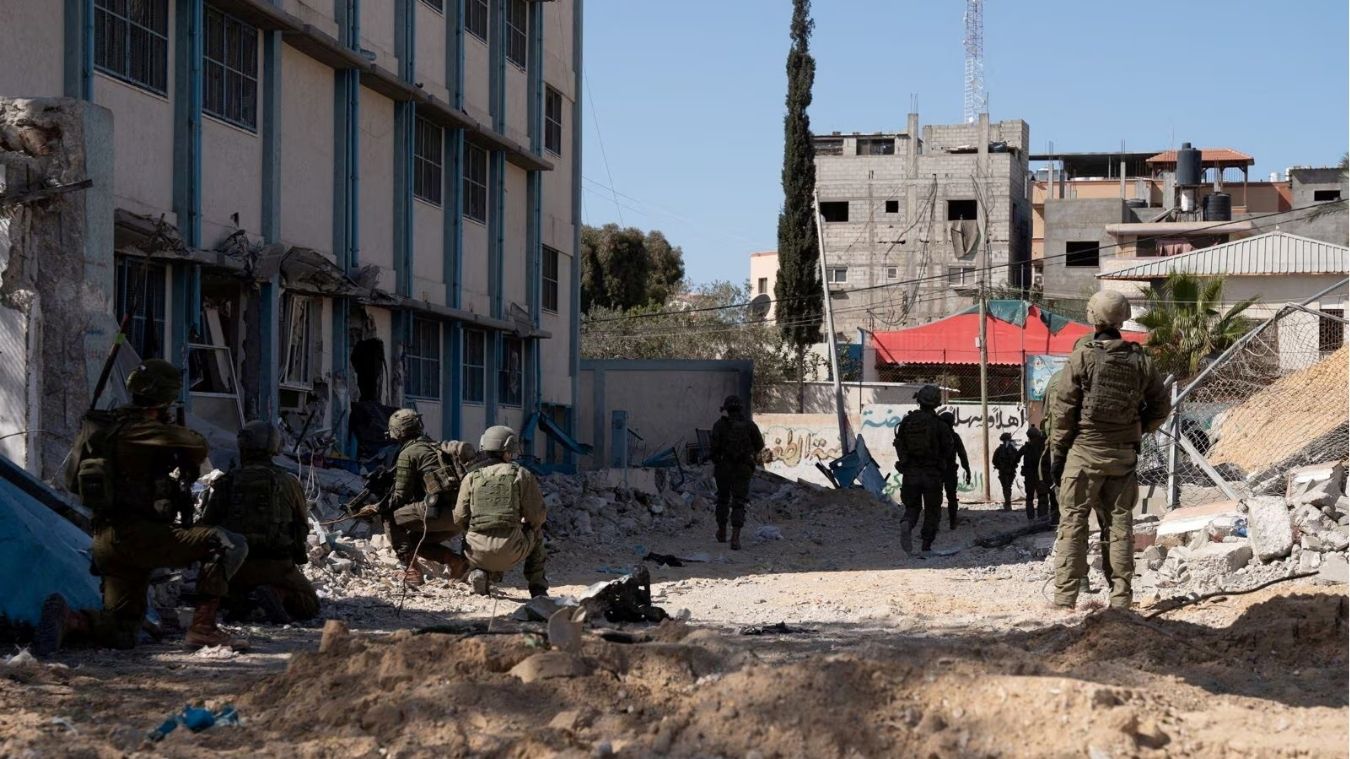 Breaking News, latest news today's, latest news, israel, israeli strikes, israel strikes gaza, gaza hospital, nasser Hospital, journalists killed