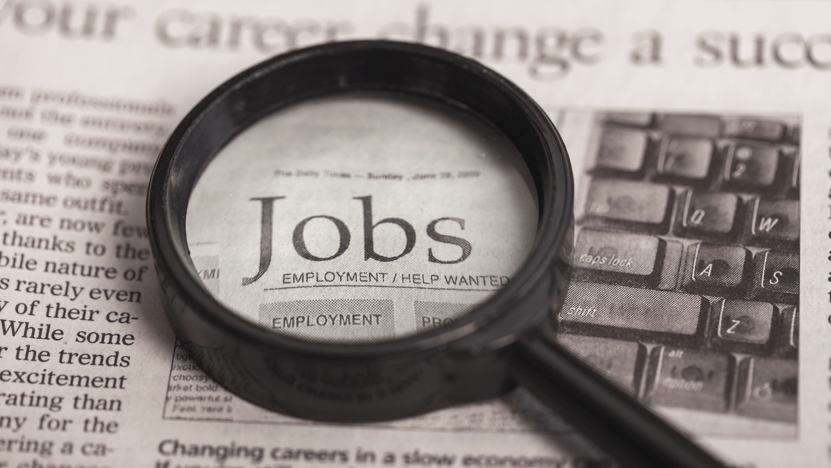 US Private Payrolls Shrink by 13,500 Jobs Weekly