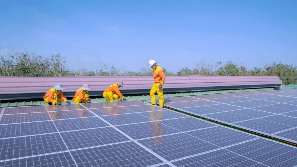 US, solar imports, economy, manufacturing, solar photovoltaic