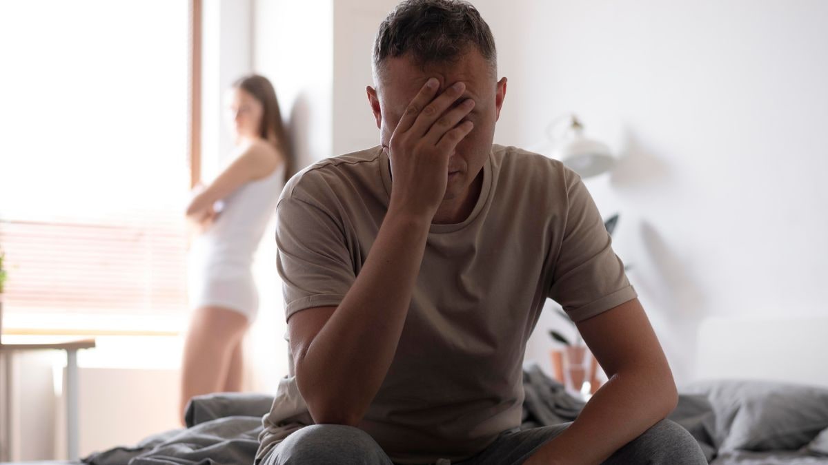 What are causes of male infertility