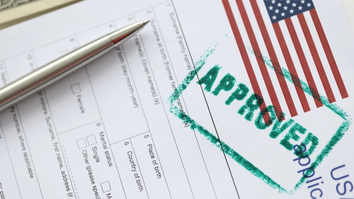 Us b1 b2 visa fee interview