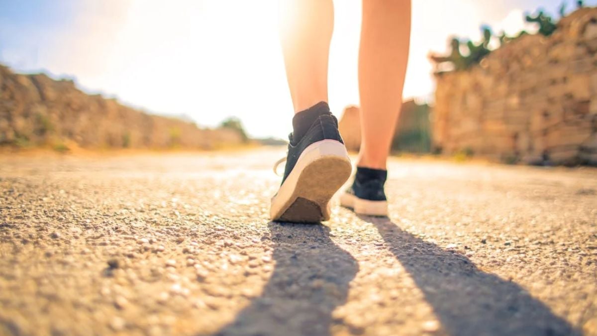 Walking backwards benefits