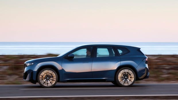 BMW iX3