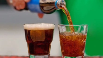 Analysts at JP Morgan said that volume growth for the September quarter will likely be flat for beverage bottlers, the second straight period after the June quarter when unseasonal rains hurt summer sales.