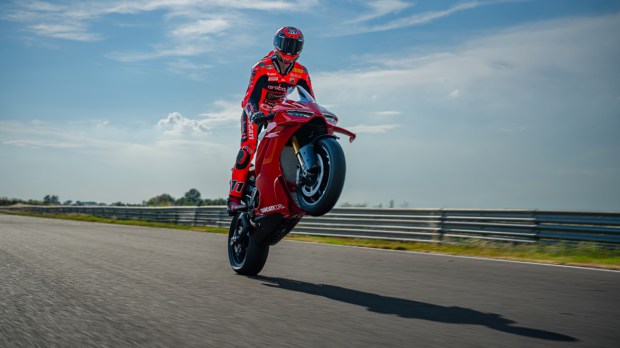 Ducati Panigale V4 R