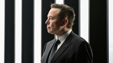 After bn overnight net worth surge, this US billionaire may soon dethrone Musk
