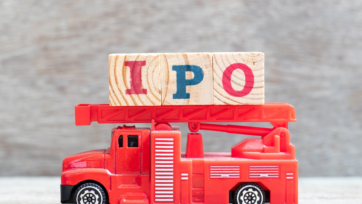 The initial public offering (IPO) of logistics service provider Glottis Ltd got subscribed 42 per cent on the first day of bidding on Monday.