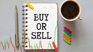 Motilal Oswal Buy stocks, Persistent Systems share price, Tech Mahindra stock news, Cyient DLM stock target, top buy recommendations 2025