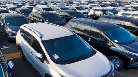 Record car sales in festive season