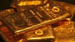 Gold’s new peak: Go for partial profit-booking in gold