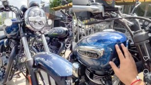 Royal Enfield Meteor 350 (1)