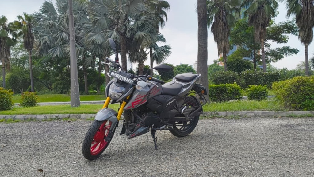 TVS Apache RTR 200 4V