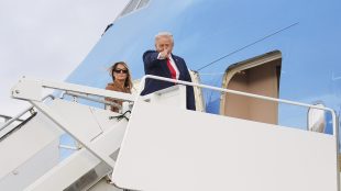 Trump govt asks people to call out Charlie Kirk critics to punish them (Photo: AP)