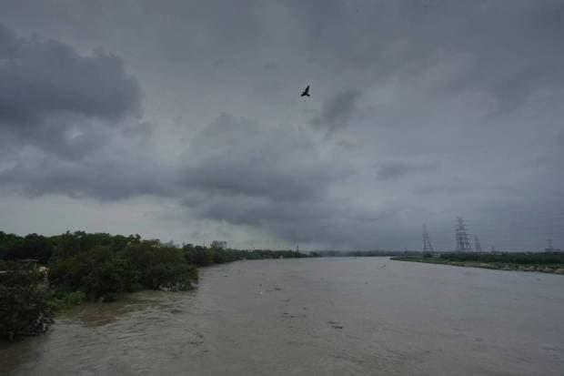 The Yamuna River has crossed 207m, breaching the danger level. (Photo source: AP)