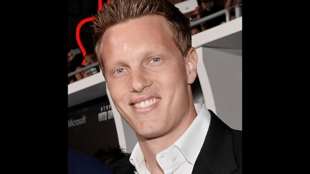 Paramount CEO David Ellison, in an email, has asked employees to either return to office or resign. Paramount CEO David Ellison, in an email, has asked employees to either return to office or resign.