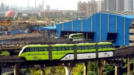 Mumbai monorail stops mid-track due to technical snag; 17 passengers rescued safely