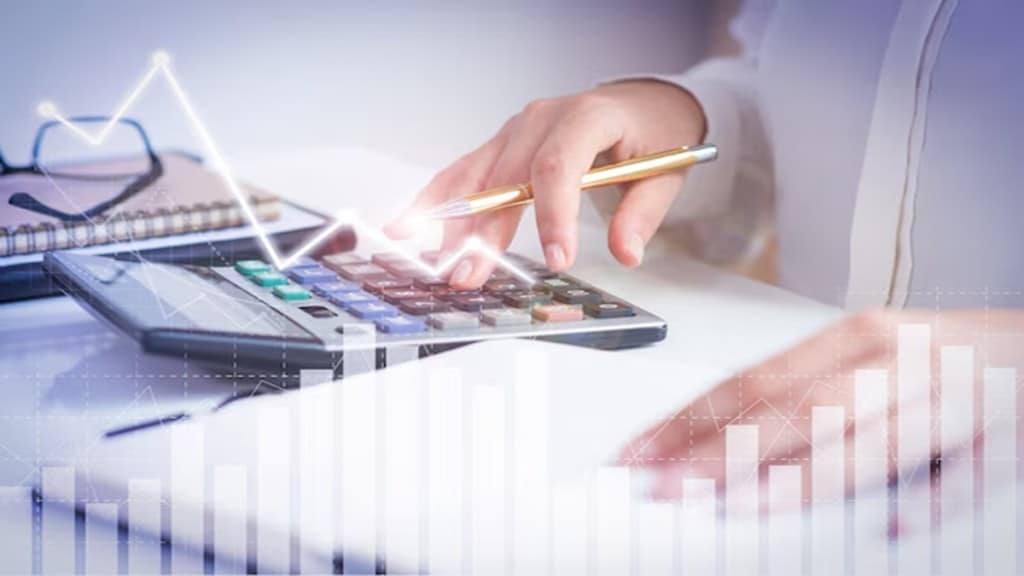 Centre Announces Rs 6.77 Lakh Cr H2FY26 Borrowing, Cuts Share of Ultra-Long Bonds Amid Low Demand. (Image Source: Freepik)