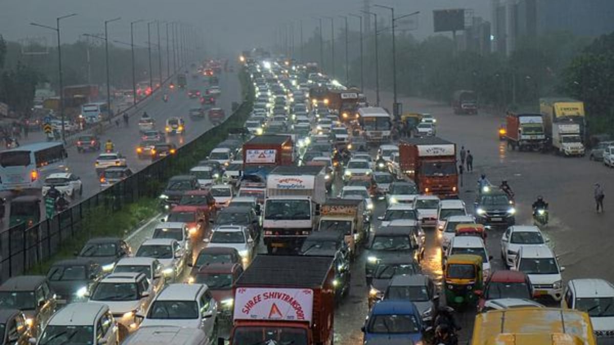Delhi bans non-BS6 vehicles from crossing border:
